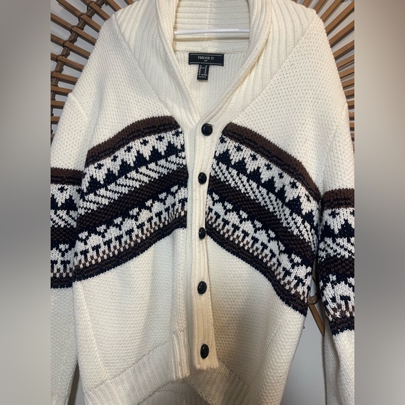 Forever 21 Men’s Cream and Black Shawl Collar Cardigan Canincore Après-Ski M - Picture 6 of 13